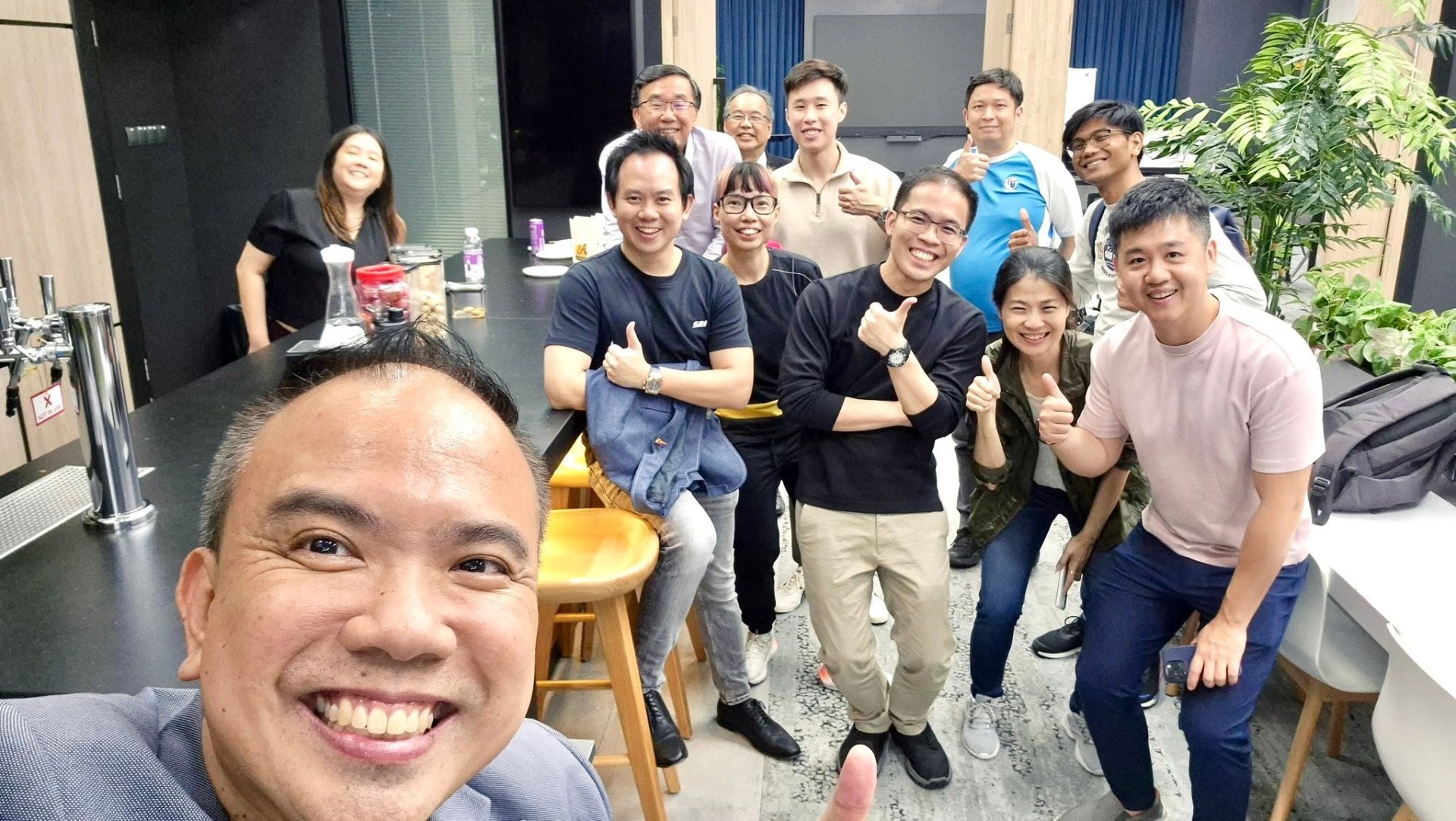 Singapore Realtors Inc | SRI RES Huddle - Aug'25